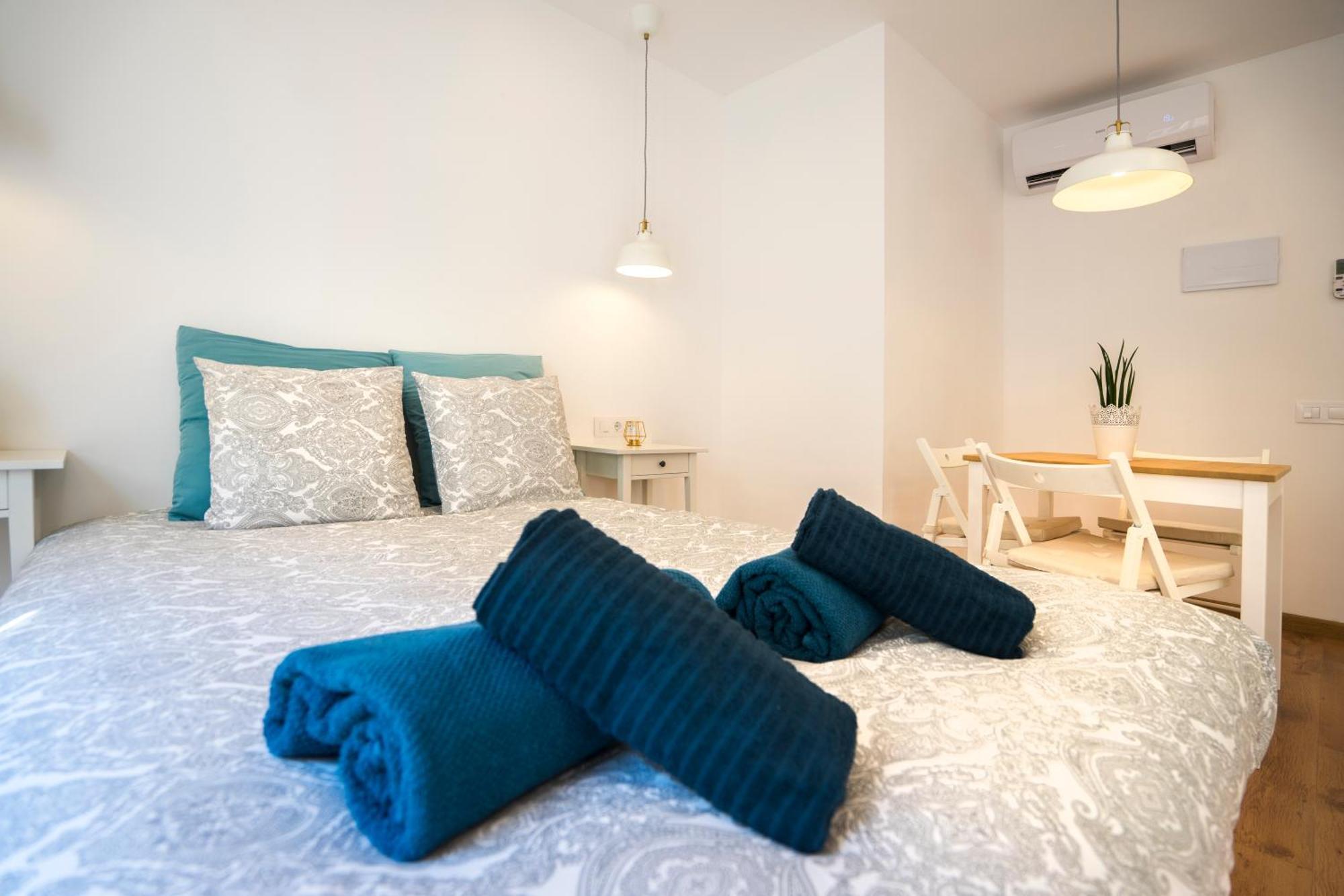 Hotelito Boutique Cinca L'Hospitalet de Llobregat Room photo